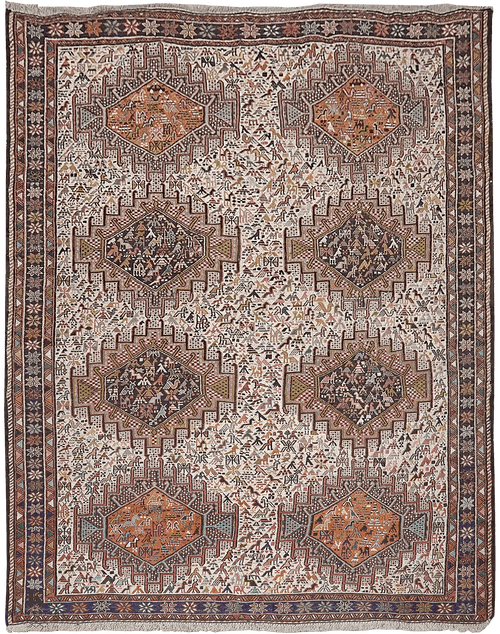 Antiek Soumak tapijt in beige van Koreman Exclusive Carpets, handgeknoopt uit wol.