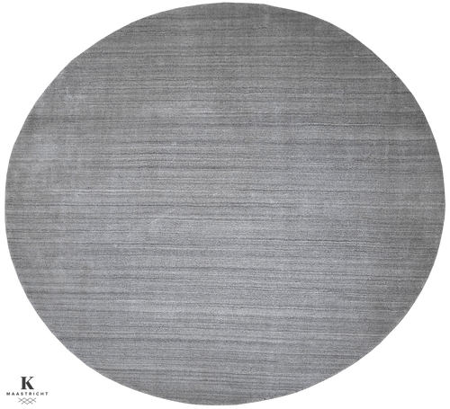 S-Texture design 4844 vloerkleed in grijs-wit van Koreman Exclusive Carpets, gemaakt van wol en viscose.