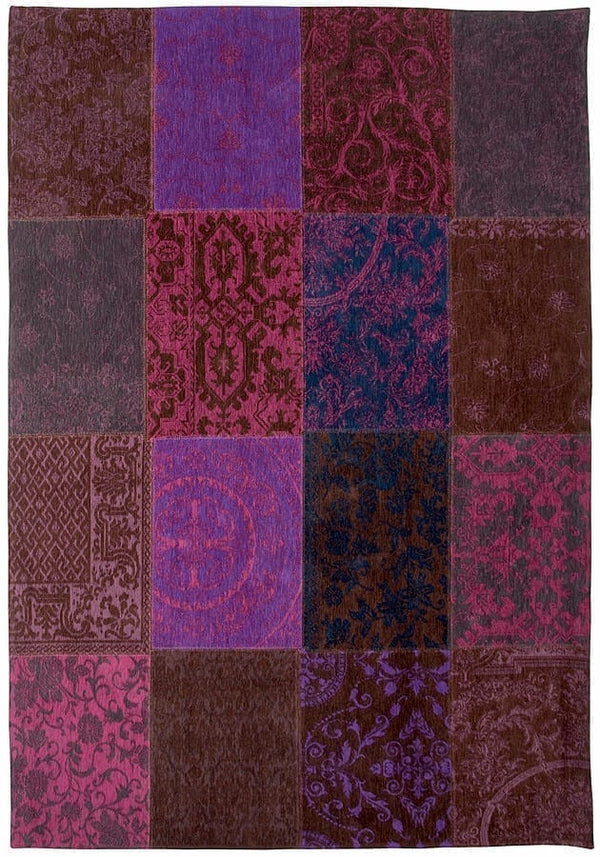 Patchwork Dark Purple 01394 vloerkleed in paars van Koreman Exclusive Carpets, gemaakt van wol, katoen en viscose.