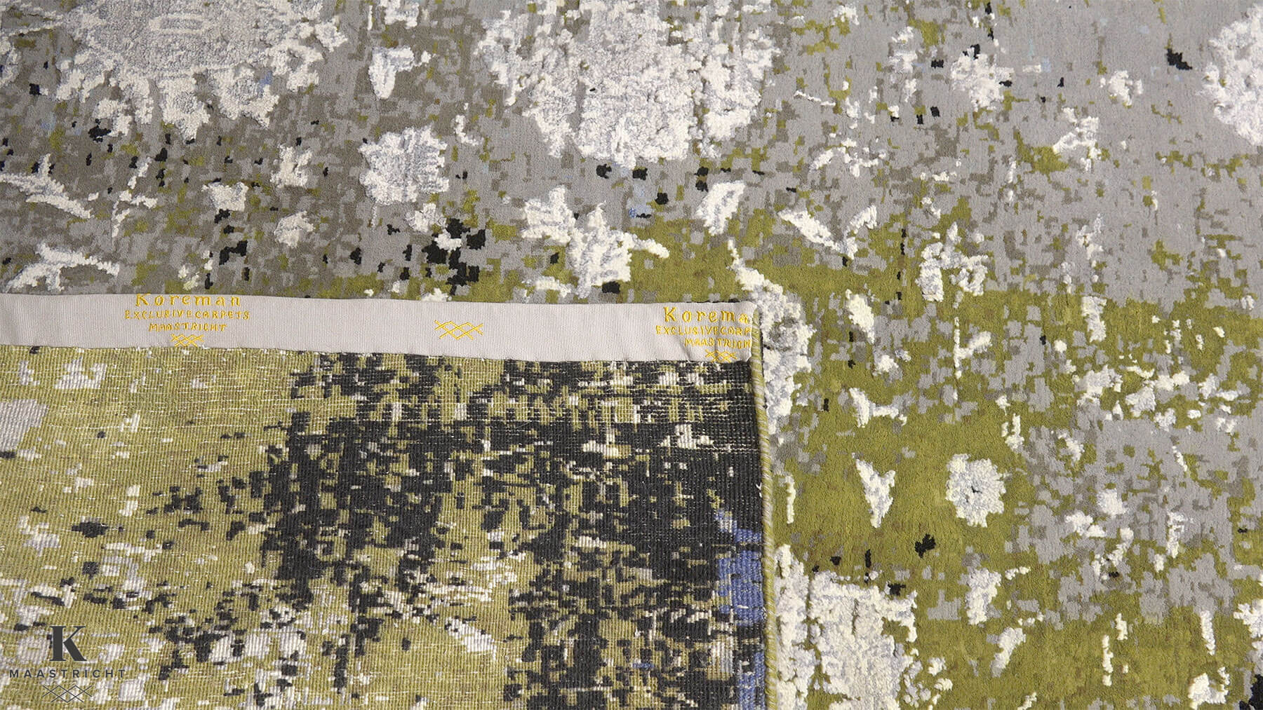 Avant Garde Kashan design 5260 vloerkleed in blauw-grijs-groen van Koreman Exclusive Carpets, handgeknoopt uit wol.