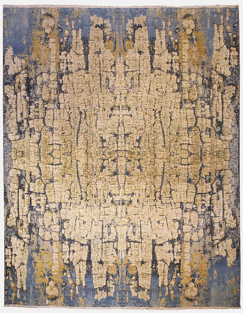 Avant Garde Tree Trunk Design 02718