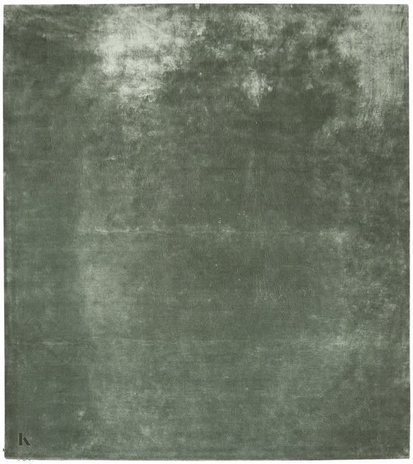 Handtufted Plain design tapijt 4910 in groen van Koreman Exclusive Carpets.