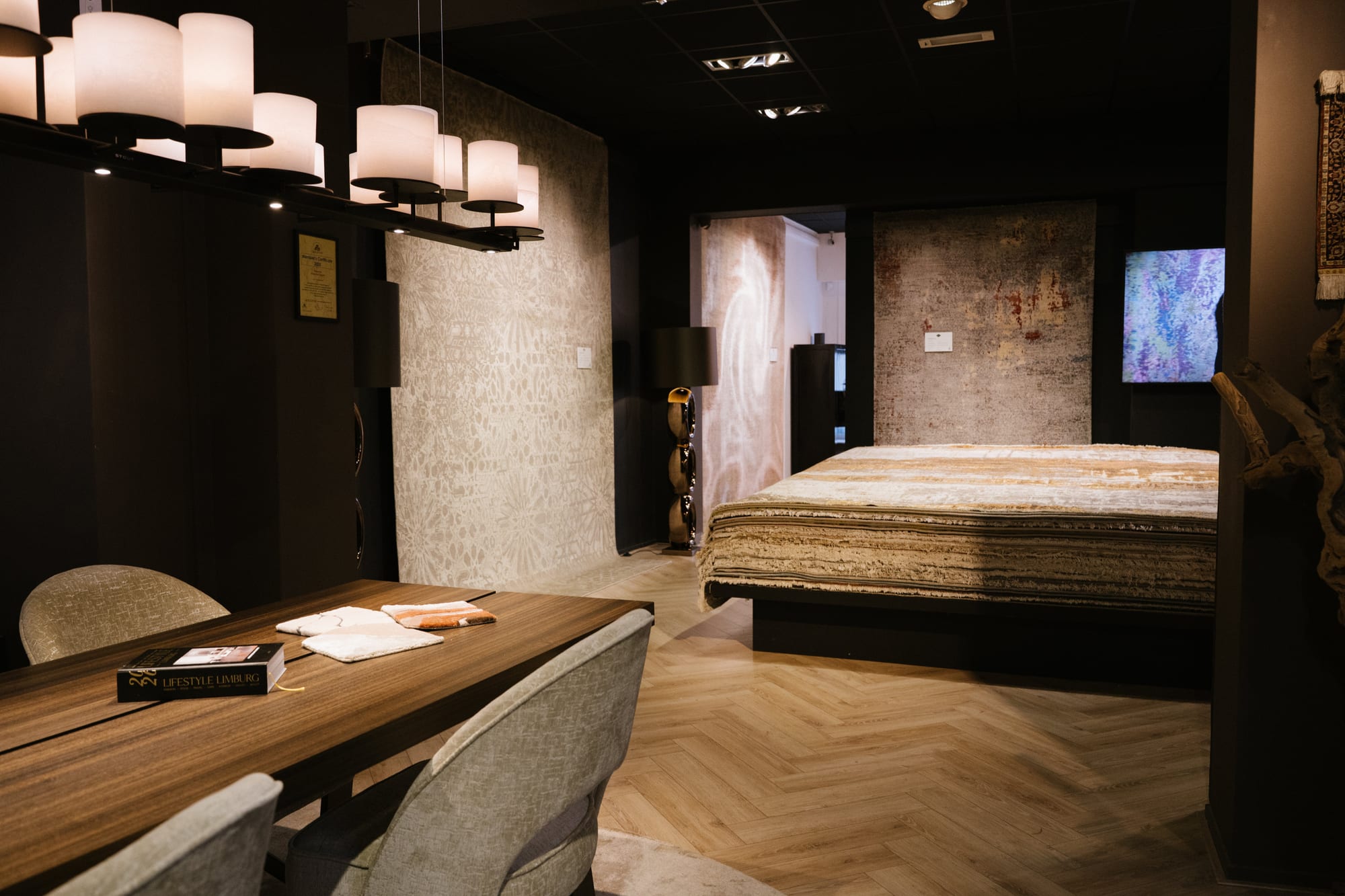 Outlet collectie afgeprijsde tapijten bij Koreman Exclusive Carpets.