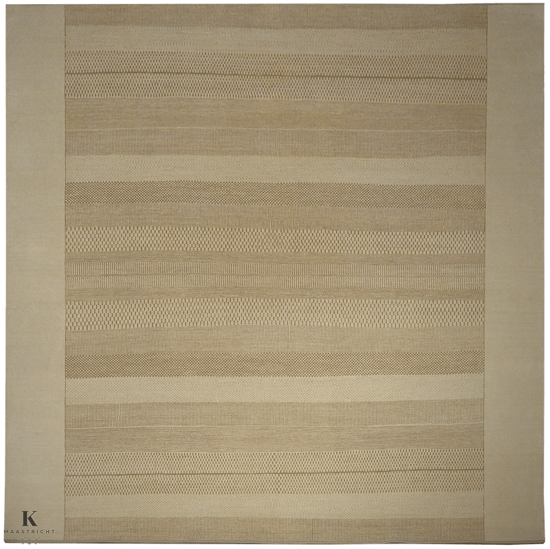 Loribaft uit Iran 00187 vloerkleed in beige van Koreman Exclusive Carpets, handgeknoopt uit wol.