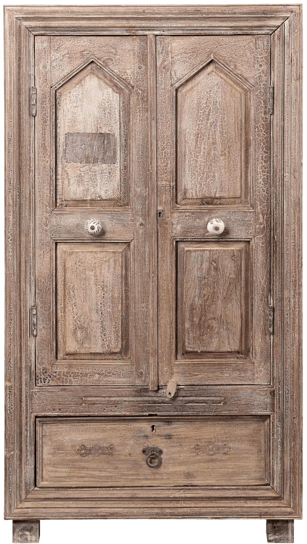 Oude Almirah kast uit India 03763 in bruin-beige van Koreman Exclusive Carpets.