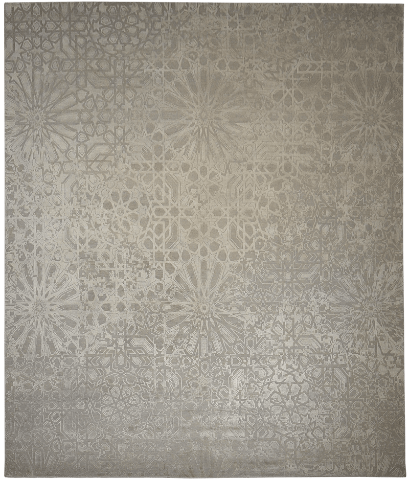 Oxidise design tapijt 4294 in beige van Koreman Exclusive Carpets, handgeknoopt uit wol en zijde.