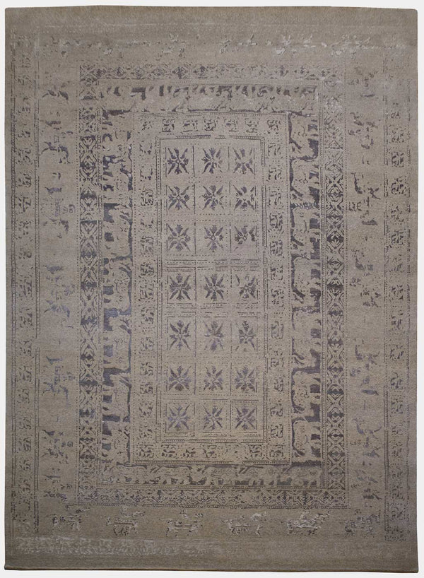 Pazyryk design Silver vloerkleed in grijs van Koreman Exclusive Carpets, handgeknoopt uit wol en zijde.