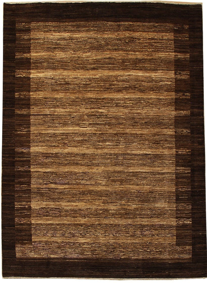 Chakpalu Gabbe Peshawar Lines vloerkleed in bruin van Koreman Exclusive Carpets, handgeknoopt uit wol.