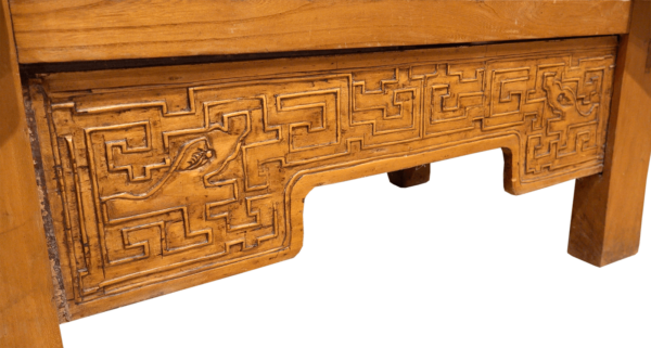 oude-chinese-kast-oosterse-meubelen-onderkant detail