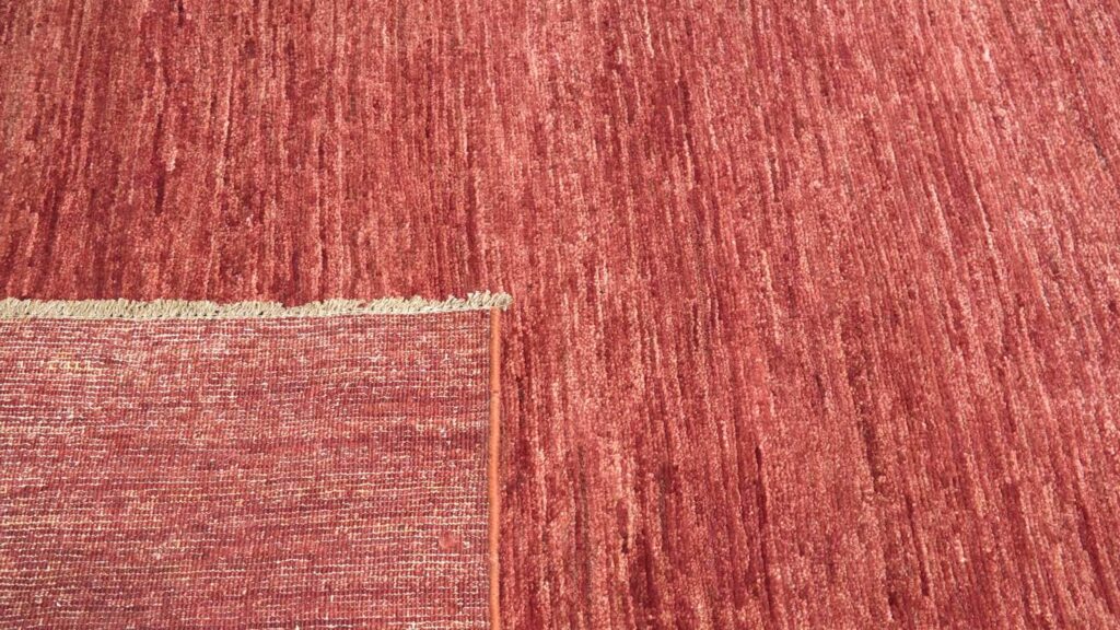gabbeh-zagros-red-lines-tapijt-moderne-tapijten-luxe-exclusieve-vloerkleden-nomaden-tapijt-koreman-maastricht