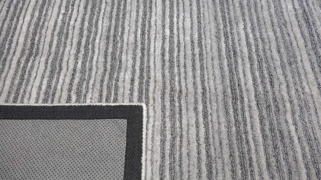 Sillon-antraciet-design-tapijt-moderne-design-tapijten-luxe-vloerkleden-exclusief-vloerkleed-koreman-maastricht