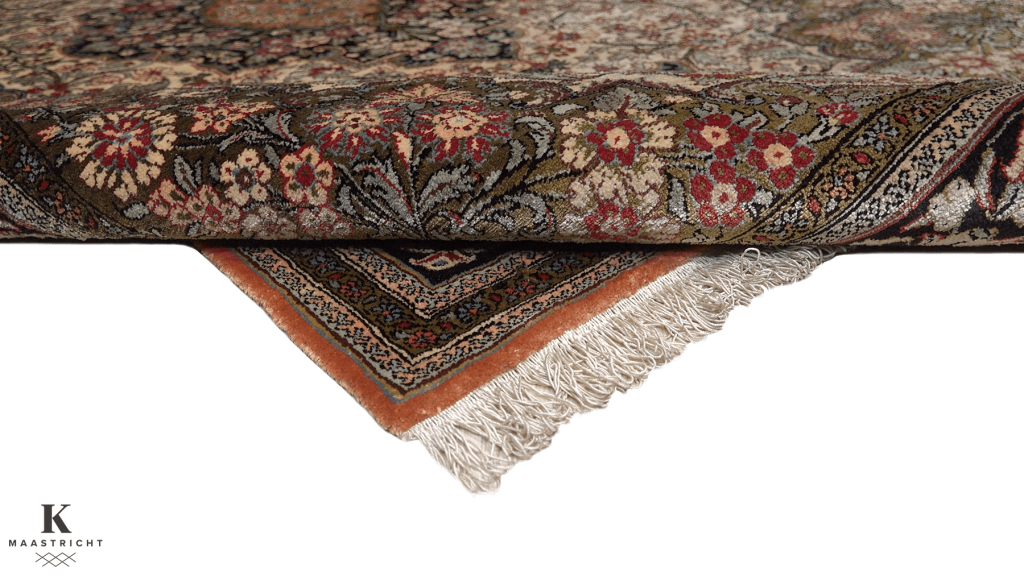 kashmir-zijde-tapijt-oosterse-tapijten-klassieke-vloerkleden-koreman-exclusive-carpets-maastricht
