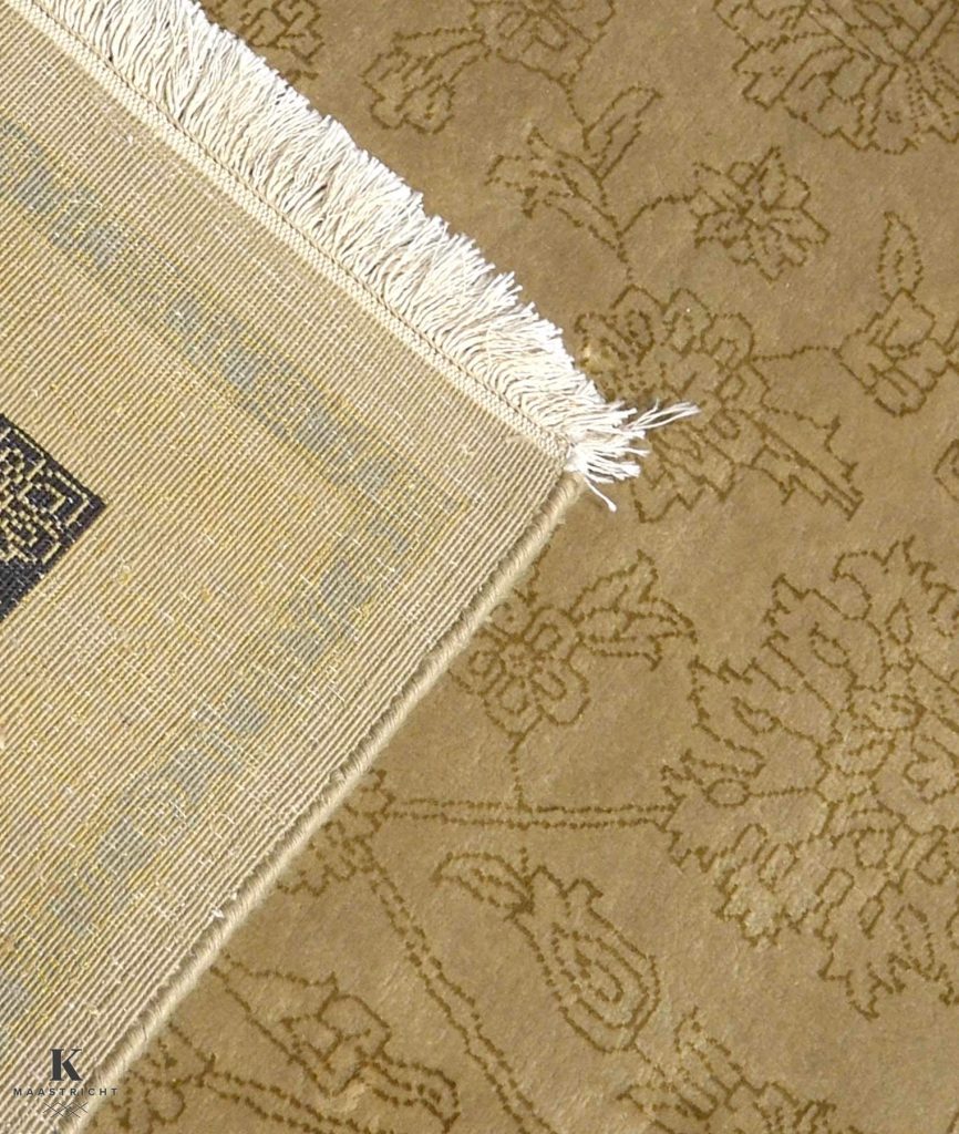 kashmir-tapijt-oosterse-tapijten-klassieke-vloerkleden-koreman-exclusive-carpets-maastricht