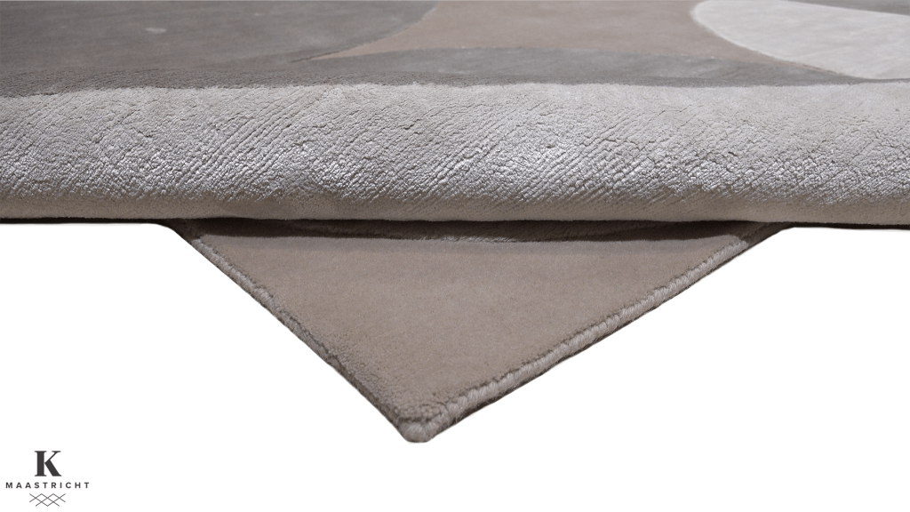 riviera-art-design-tapijt-luxe-moderne-exclusieve-design-tapijten-luxe-vloerkleden-zijde-haute-couture-koreman-exclusive-carpets-maastricht