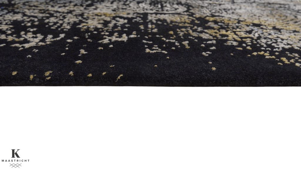 imperial-midnight-design-tapijt-luxe-moderne-exclusieve-design-tapijten-luxe-vloerkleden-zijde-haute-couture-koreman-exclusive-carpets-maastricht